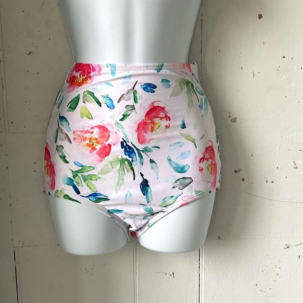 Unique Vintage White Floral Print High Waisted Swim Suit Bottoms